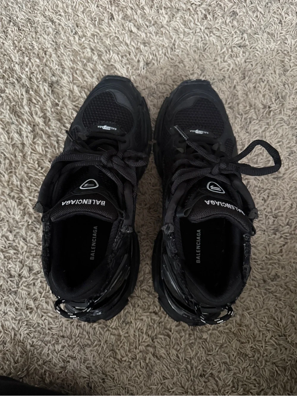 Balenciaga Runners - Picture 5 of 8
